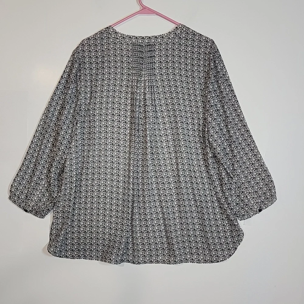 NYDJ Pintuck Blouse NWT Size XLarge - Picture 9 of 14